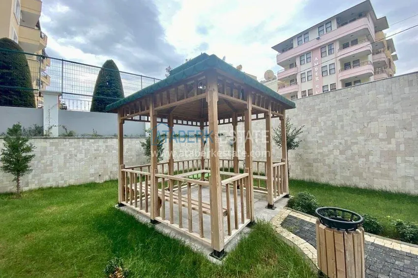 Mieszkanie 2+1 w centrum Alanyi - meble, oddzielna kuchnia  8 