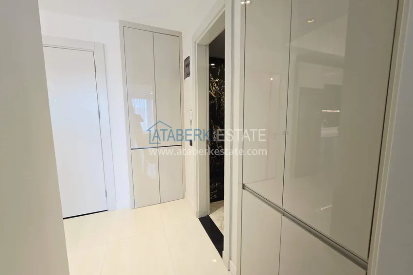 Kupuj  Przestronny apartament 1+1 w Turkler — 80 m2 umeblowany przez właściciela, ośrodek premium 1 
