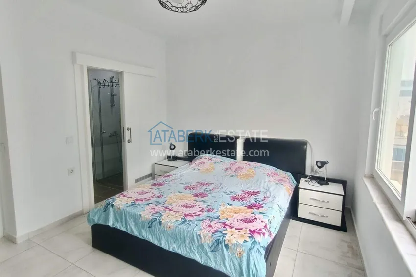 Kupuj  2+1 mieszkanie 140 m2 w Mahmutlar — meble, przeszklony balkon, kompleks premium 12 