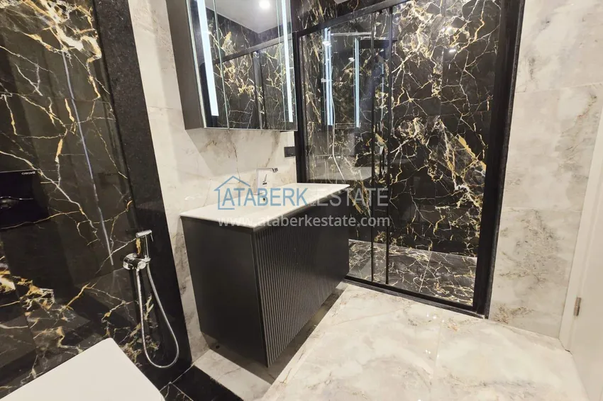 Kupuj  Przestronny apartament 1+1 w Turkler — 80 m2 umeblowany przez właściciela, ośrodek premium 14 