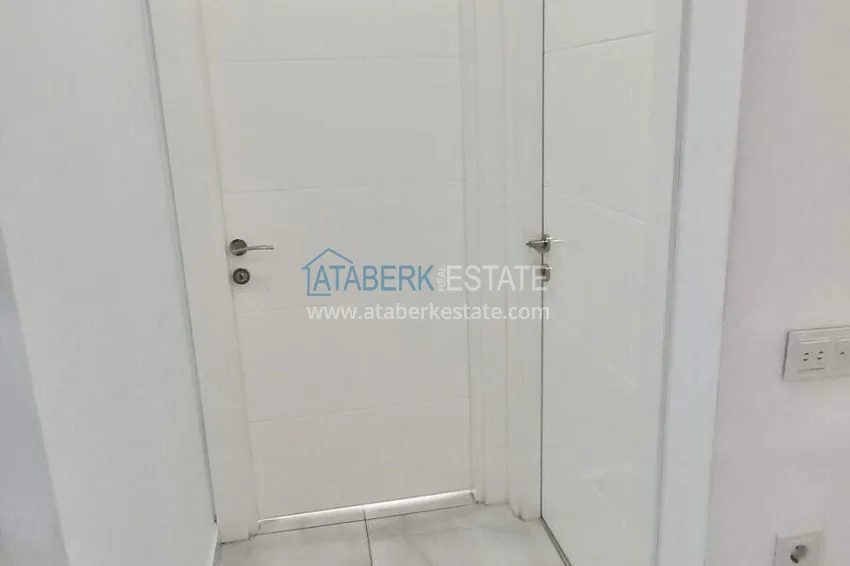 Kupuj  2+1 mieszkanie 140 m2 w Mahmutlar — meble, przeszklony balkon, kompleks premium 15 