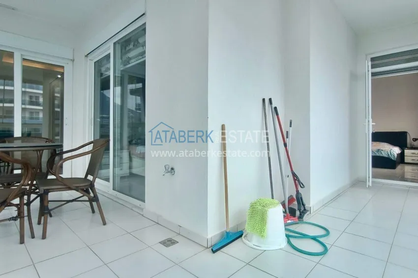 Kupuj  2+1 mieszkanie 140 m2 w Mahmutlar — meble, przeszklony balkon, kompleks premium 20 