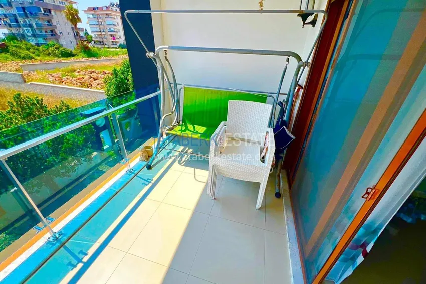 Kupuj  Przestronny apartament 1+1 w Kestel — 75 m2 umeblowany, 150 metrów od morza 10 