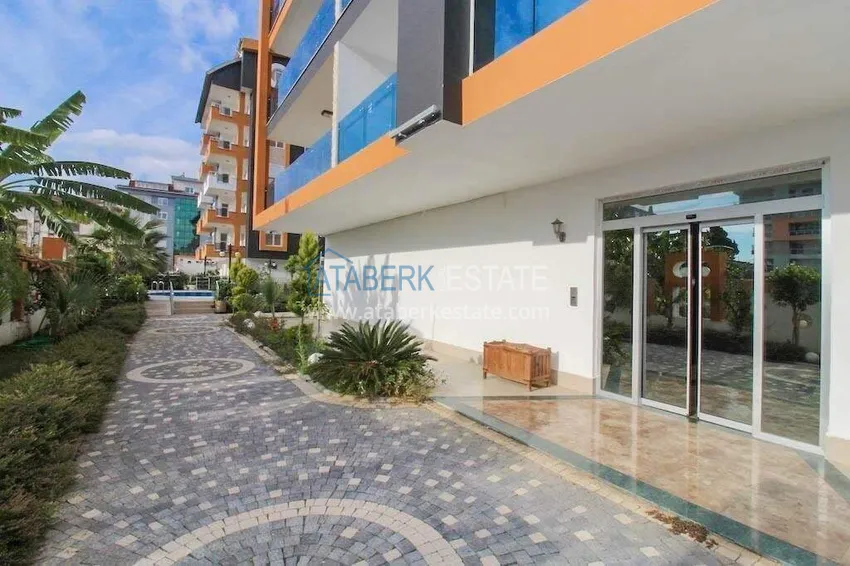 Przestronny apartament 1+1 w Kestel — 75 m2 umeblowany, 150 metrów od morza 17 