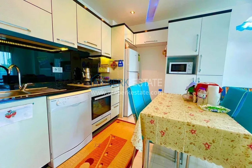 Kupuj  Przestronny apartament 1+1 w Kestel — 75 m2 umeblowany, 150 metrów od morza 3 