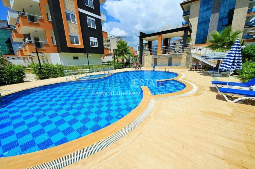 Przestronny apartament 1+1 w Kestel — 75 m2 umeblowany, 150 metrów od morza 7 