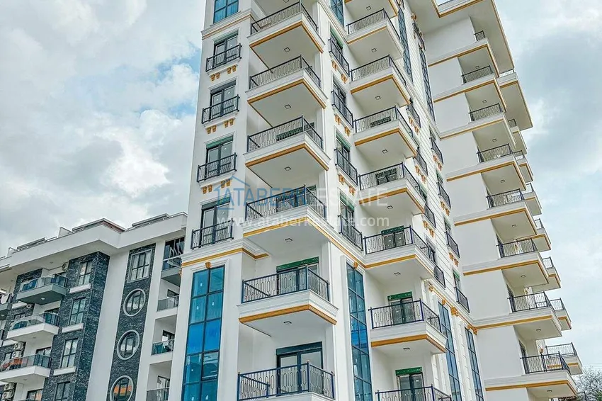 Apartament 1+1 w centrum Mahmutlar — meble, korzystny format, nowoczesny kompleks 7 