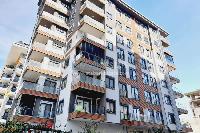 Apartament 2+1 w Avsallar — nowe meble, oddzielna kuchnia, przeszklony balkon 3 