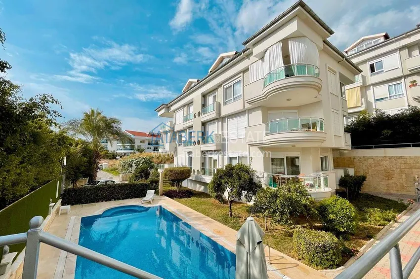 Duplex z panoramicznym tarasem w centrum Alanyi, plaża Kleopatra — obiekt na zezwolenie na pobyt 14 