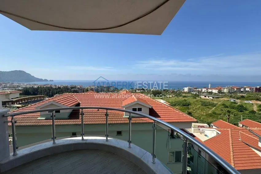 Kupuj  Duplex z panoramicznym tarasem w centrum Alanyi, plaża Kleopatra — obiekt na zezwolenie na pobyt 37 