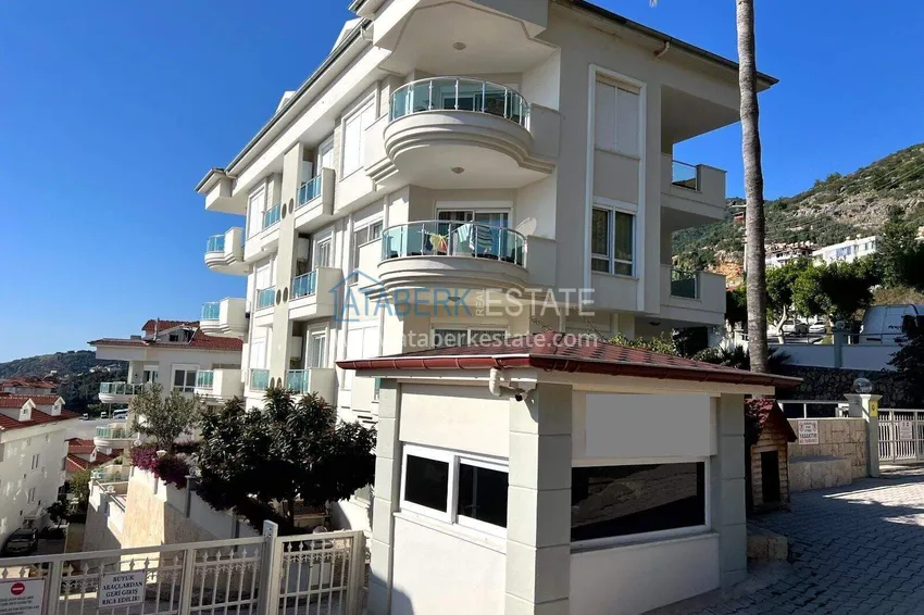 Duplex z panoramicznym tarasem w centrum Alanyi, plaża Kleopatra — obiekt na zezwolenie na pobyt 7 