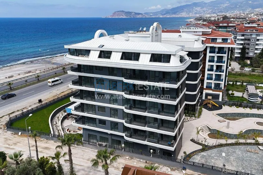 Nowy kompleks mieszkaniowy premium w dzielnicy Alanya - Kestel, pierwsza linia brzegowa 2 