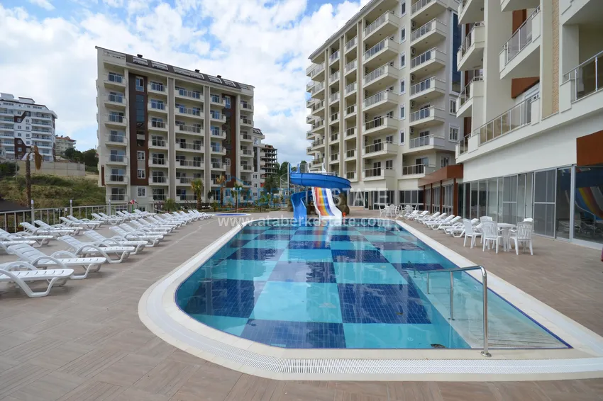 Dwupoziomowy penthouse w Alanya, dzielnica Avsallar - 3+1 z meblami i widokiem na morze 4