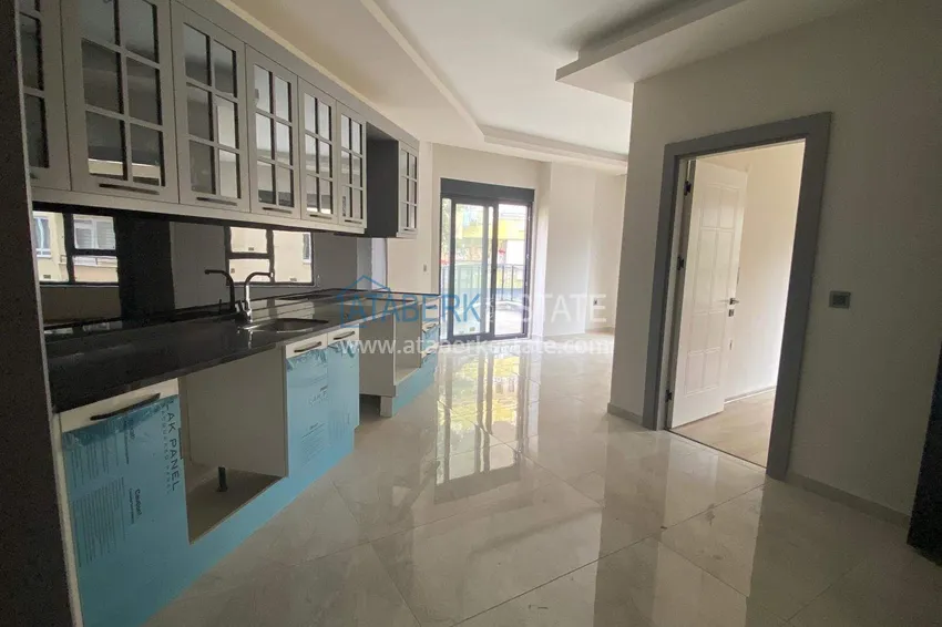 Kupuj  Nieruchomość w centrum Alanyi na zezwolenie na pobyt i obywatelstwo - apartament 1+1 w pobliżu plaży Keykubat 3 