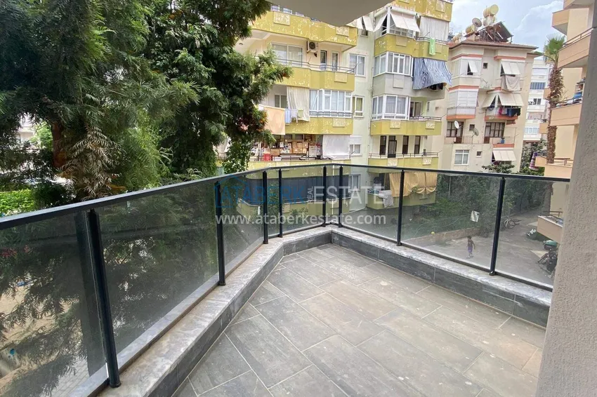 Kupuj  Nieruchomość w centrum Alanyi na zezwolenie na pobyt i obywatelstwo - apartament 1+1 w pobliżu plaży Keykubat 8 