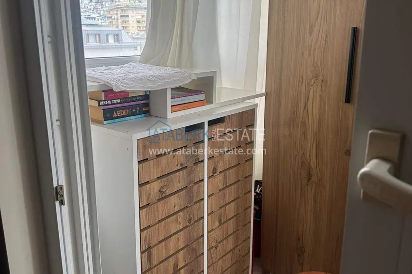 Kupuj  Nieruchomość w Alanyi od właściciela - apartament 2+1, plaża Kleopatra 14 