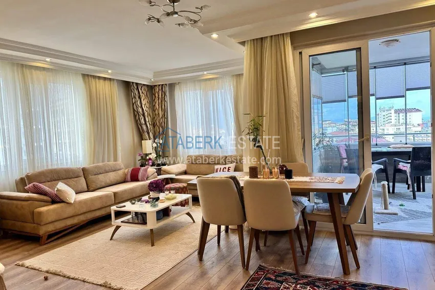 Kupuj  Nieruchomość w Alanyi od właściciela - apartament 2+1, plaża Kleopatra 4 