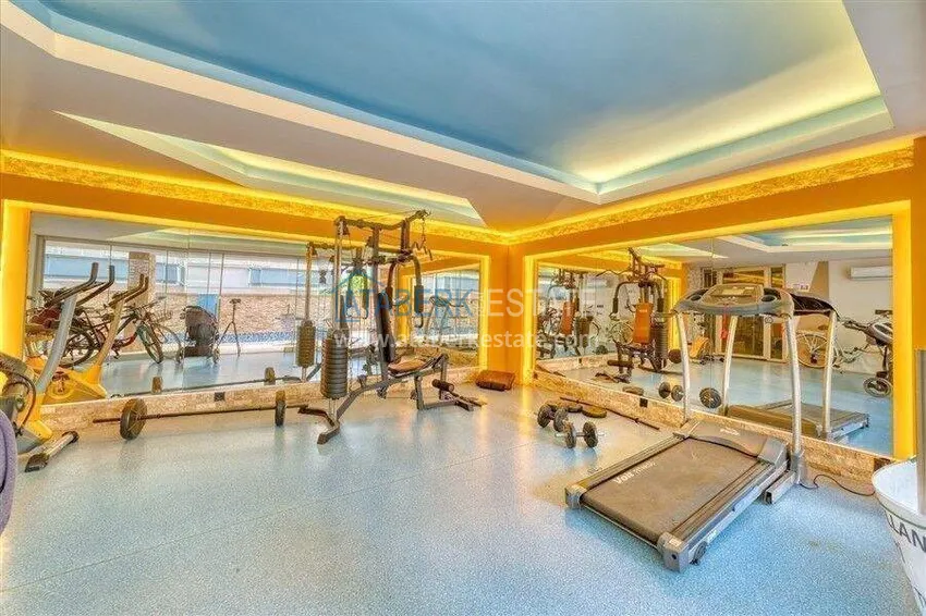 Nieruchomość w centrum Alanya - apartament 2+1 150 metrów od morza, plaża Keykubat 12 