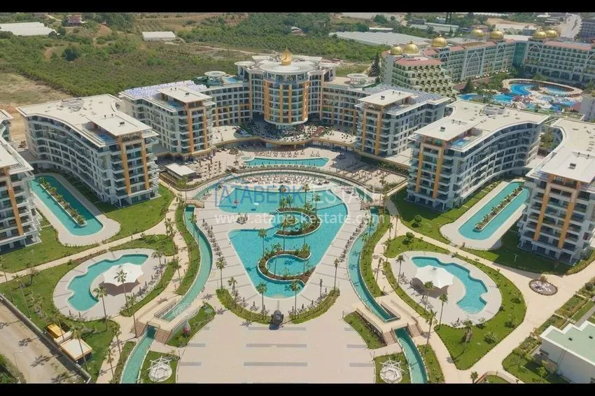 Nieruchomość w Alanyi - 1+1 85 m2 umeblowane mieszkanie w kompleksie wypoczynkowym premium, dzielnica Turkler 8 