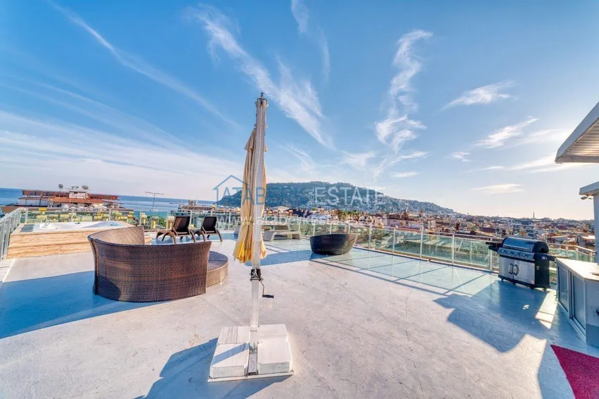 Nieruchomość w centrum Alanya - apartament 2+1 150 metrów od morza, plaża Keykubat 2 