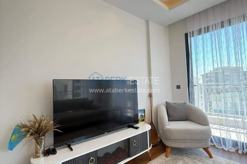 Kupuj  Nieruchomość w centrum Alanyi - apartament 1+1 z widokiem na fortecę i morze w pobliżu plaży Kleopatra 7 
