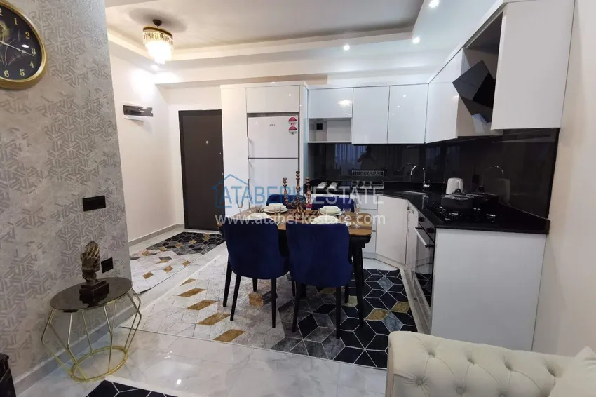Kupuj  Pilna sprzedaż nieruchomości w Alanyi - apartamenty z widokiem na morze w Mahmutlar 4 