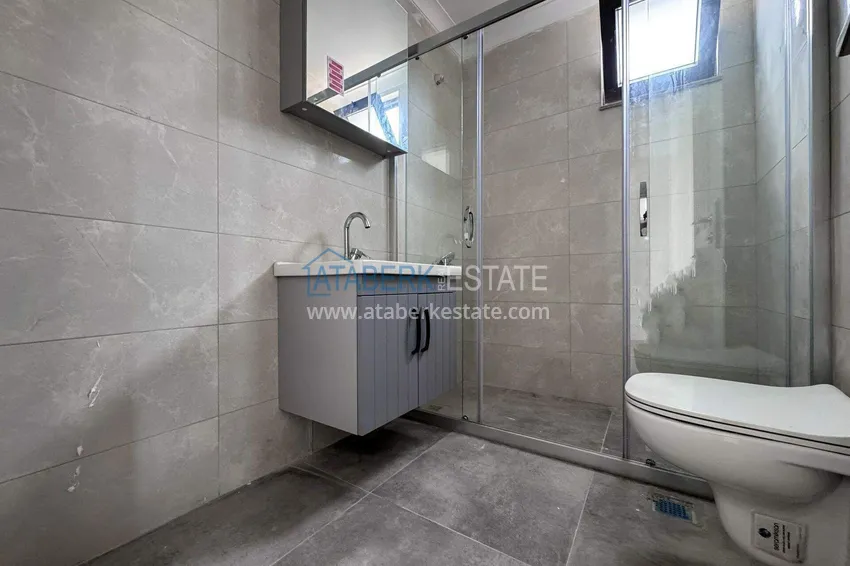 Kupuj  Apartament w centrum Alanyi na zezwolenie na pobyt i obywatelstwo - 1+1 100 metrów od plaży Keykubat 11 