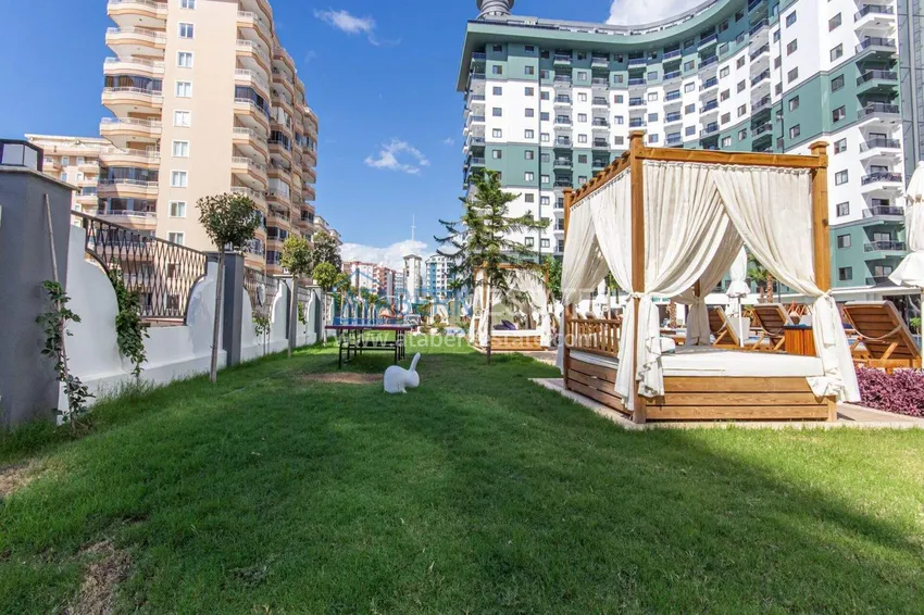 Apartament 1+1 w Alanya, dzielnica Mahmutlar — meble, widok na góry 13 