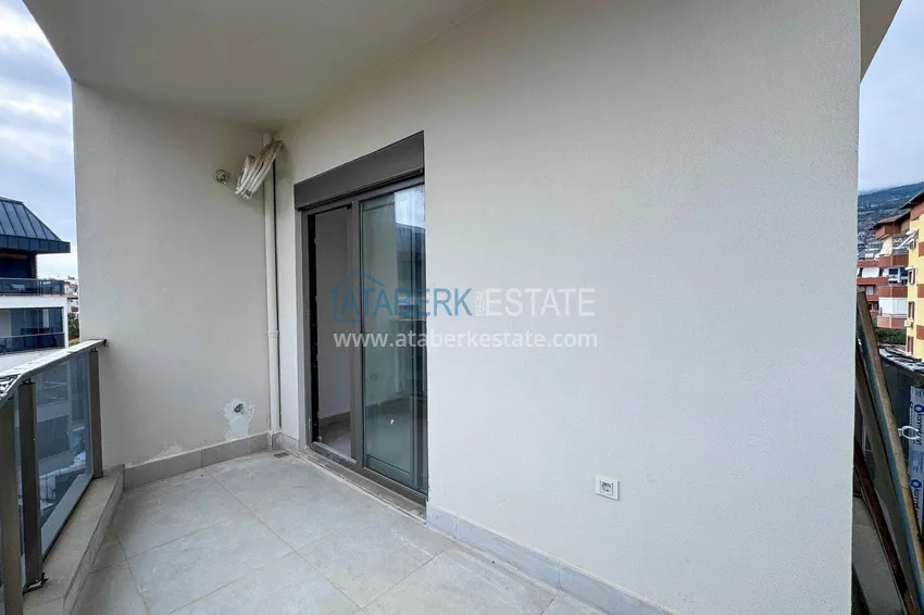 Kupuj  Apartament w centrum Alanyi na zezwolenie na pobyt i obywatelstwo - 1+1 100 metrów od plaży Keykubat 14 