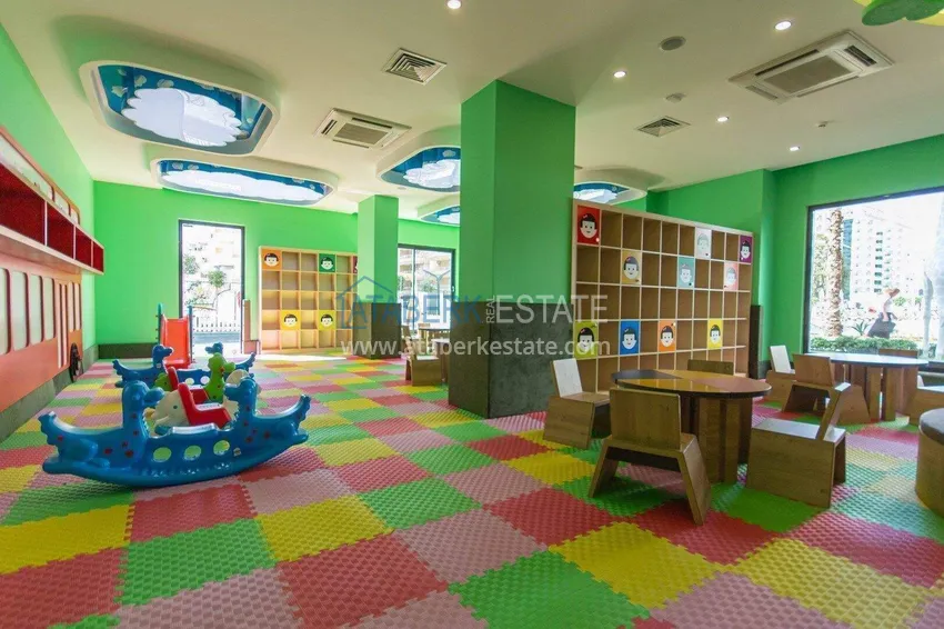 Apartament 1+1 w Alanya, dzielnica Mahmutlar — meble, widok na góry 39 