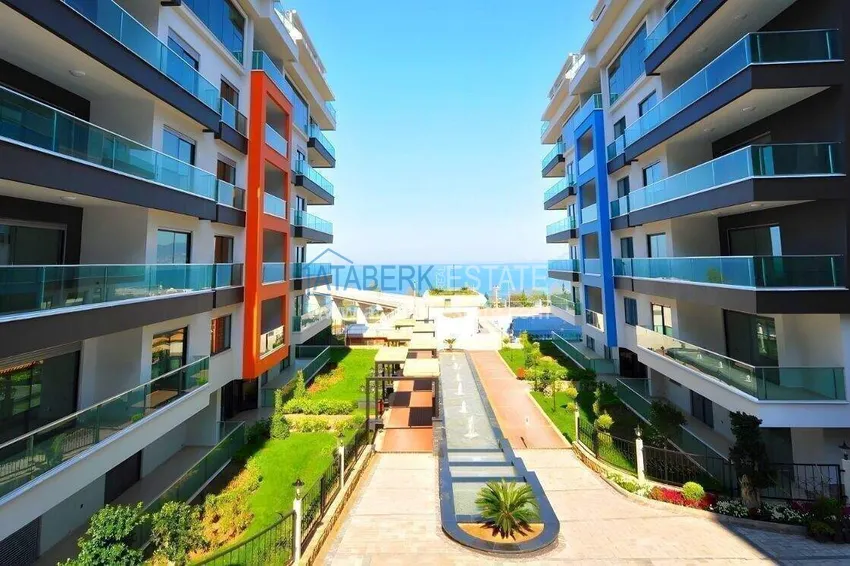 Apartament 2+1 na pierwszej linii w Alanyi, dzielnica Kargicak — meble, boczny widok na morze 13 