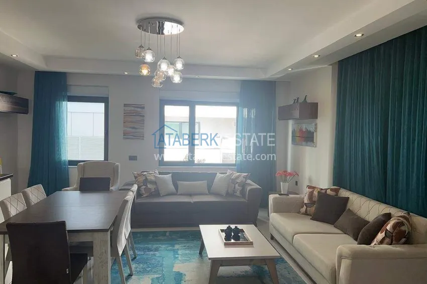 Kupuj  Apartament 2+1 na pierwszej linii w Alanyi, dzielnica Kargicak — meble, boczny widok na morze 4 