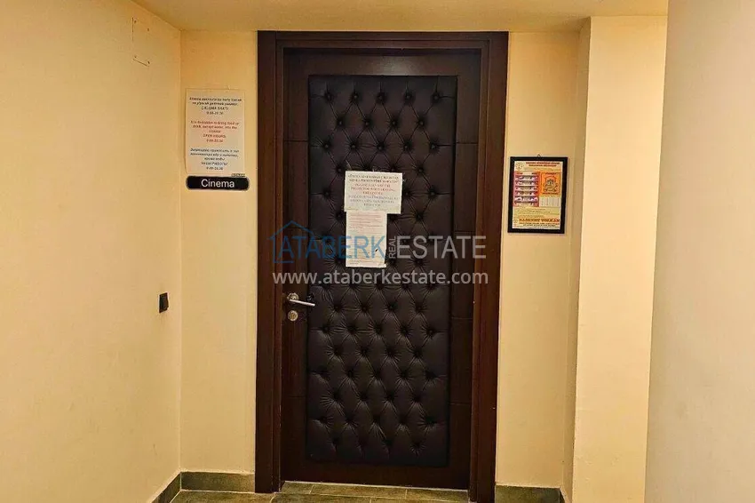 Apartament 2+1 na pierwszej linii w Alanyi, dzielnica Kargicak — meble, boczny widok na morze 54 