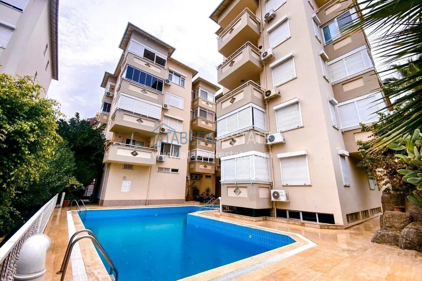 Apartament w centrum Alanyi na zezwolenie na pobyt — jedna sypialnia z meblami, plaża Kleopatra 1 
