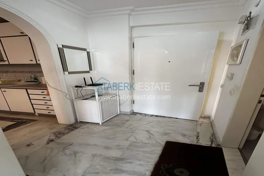 Kupuj  Apartament w centrum Alanyi na zezwolenie na pobyt — jedna sypialnia z meblami, plaża Kleopatra 1 