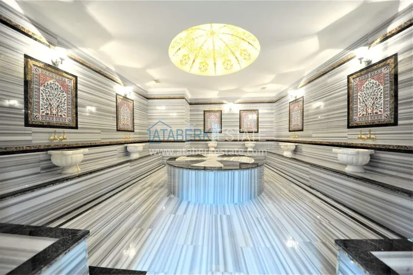 Apartament 1+1 w centrum Mahmutlar — meble, przeszklony balkon, 200 metrów od morza  34 