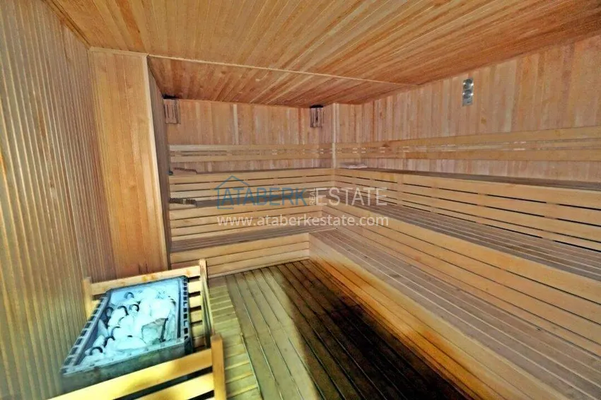 Apartament 1+1 w centrum Mahmutlar — meble, przeszklony balkon, 200 metrów od morza  35 
