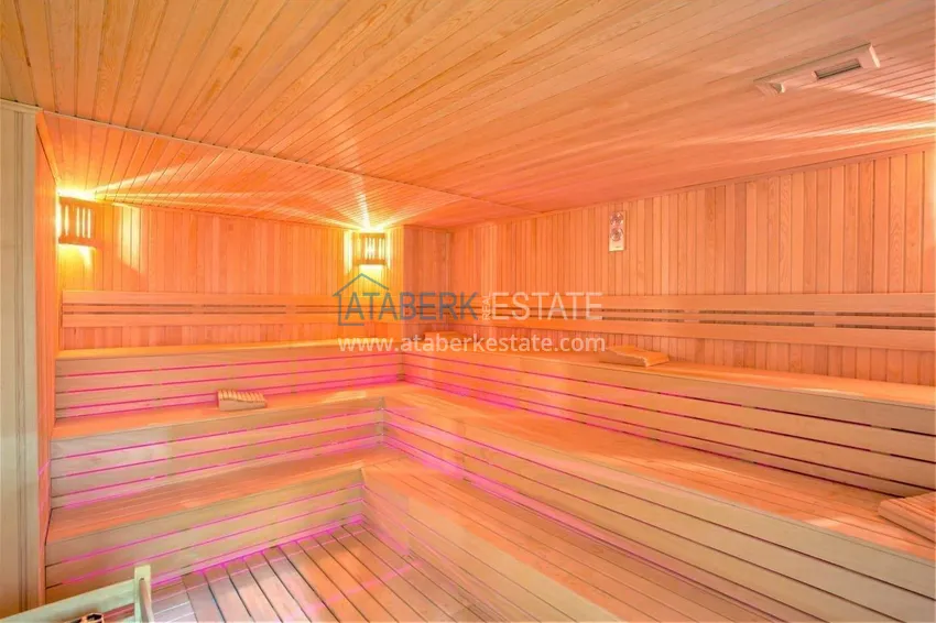 Apartament 1+1 w centrum Mahmutlar — meble, przeszklony balkon, 200 metrów od morza  36 