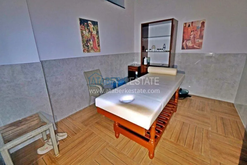Apartament 1+1 w centrum Mahmutlar — meble, przeszklony balkon, 200 metrów od morza  37 