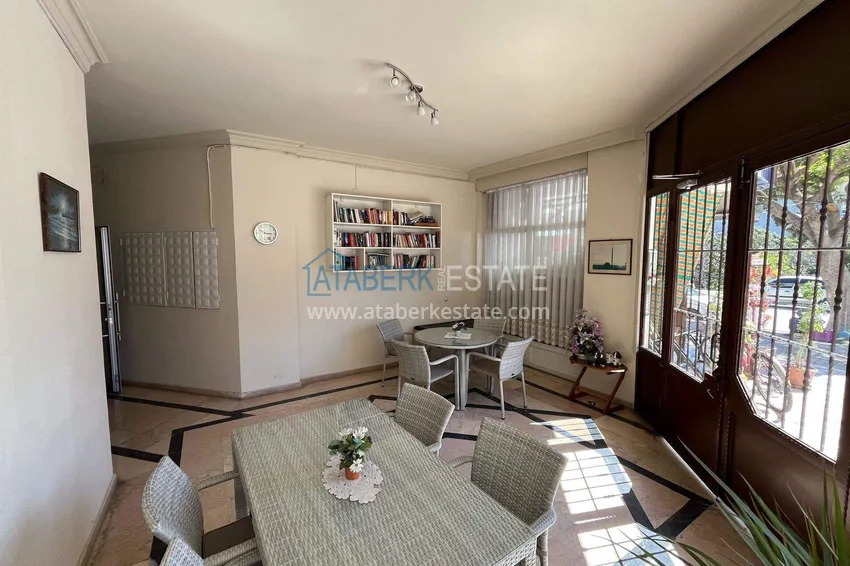 Apartament w centrum Alanyi na zezwolenie na pobyt — jedna sypialnia z meblami, plaża Kleopatra 7 