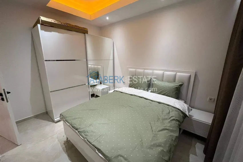 Kupuj  Apartament 2+1 w centrum Alanyi, umeblowany w luksusowym kompleksie, plaża Kleopatra  8 