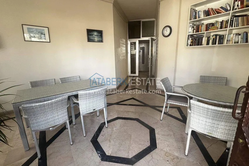 Apartament w centrum Alanyi na zezwolenie na pobyt — jedna sypialnia z meblami, plaża Kleopatra 8 