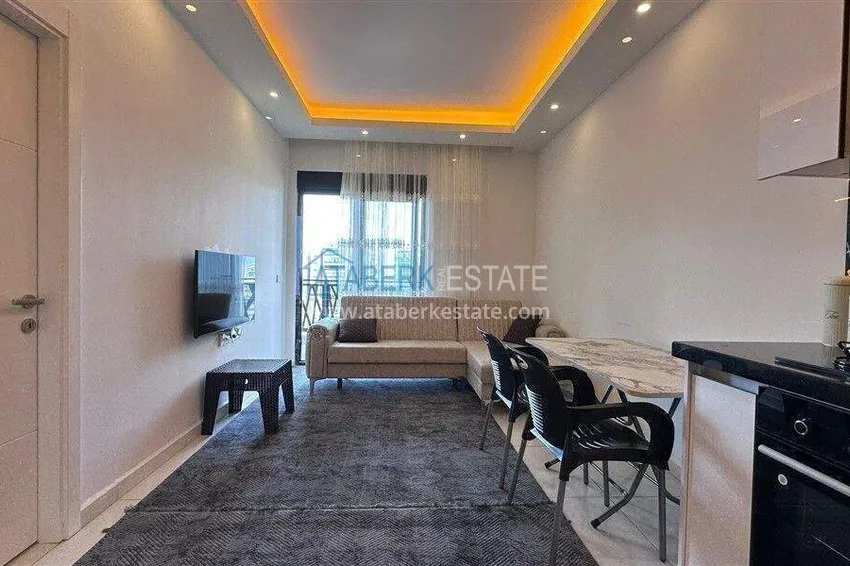Kupuj  1+1 umeblowane mieszkanie w Alanyi — kompleks hotelowy, dzielnica Mahmutlar 2 
