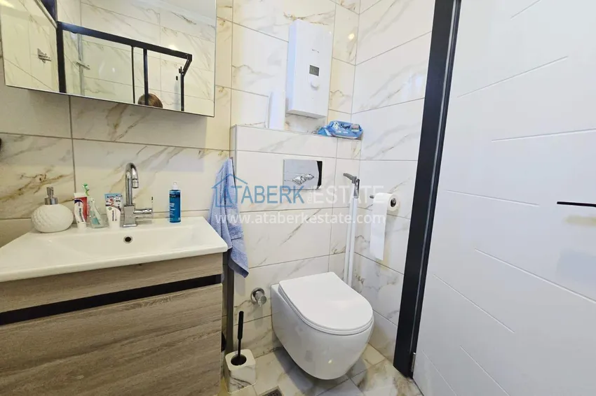 Kupuj  Apartament 1+1 w centrum Alanyi — umeblowany przez właściciela, plaża Kleopatra 11 