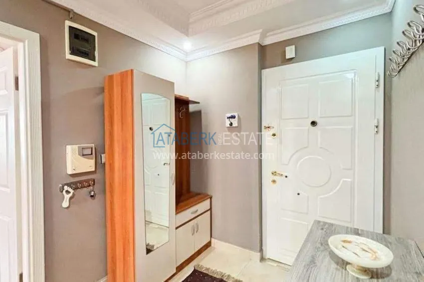 Kupuj  Apartament 2+1 w centrum Alanyi — meble, widok na góry, przeszklony balkon, plaża Kleopatra  1 