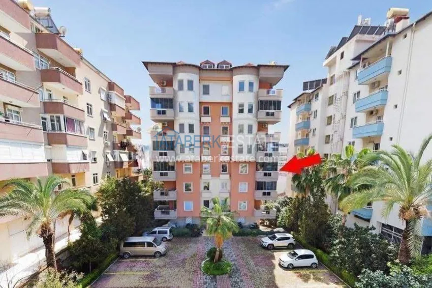 Apartament 2+1 w centrum Alanyi — meble, widok na góry, przeszklony balkon, plaża Kleopatra  3 