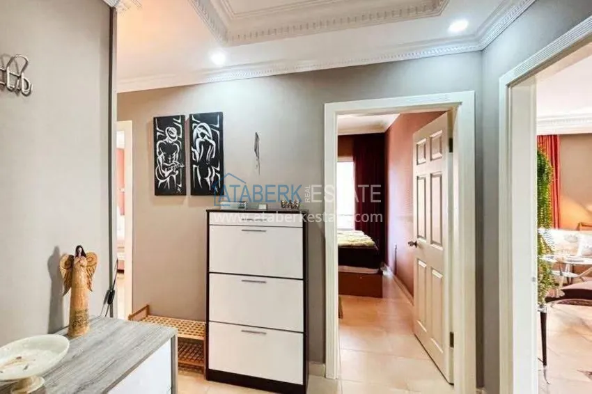 Kupuj  Apartament 2+1 w centrum Alanyi — meble, widok na góry, przeszklony balkon, plaża Kleopatra  3 