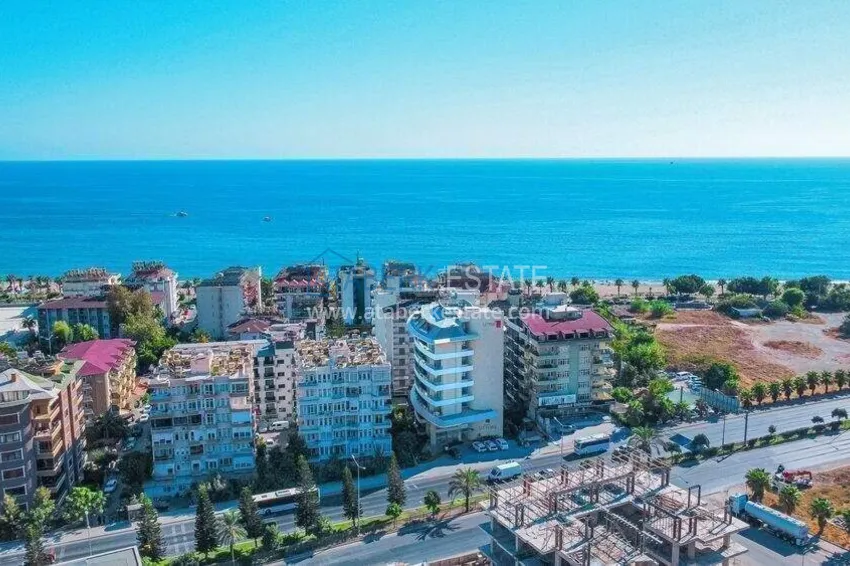 Apartament 1+1 w centrum Alanyi - z widokiem na morze i fortecę, plaża Kleopatra 3 