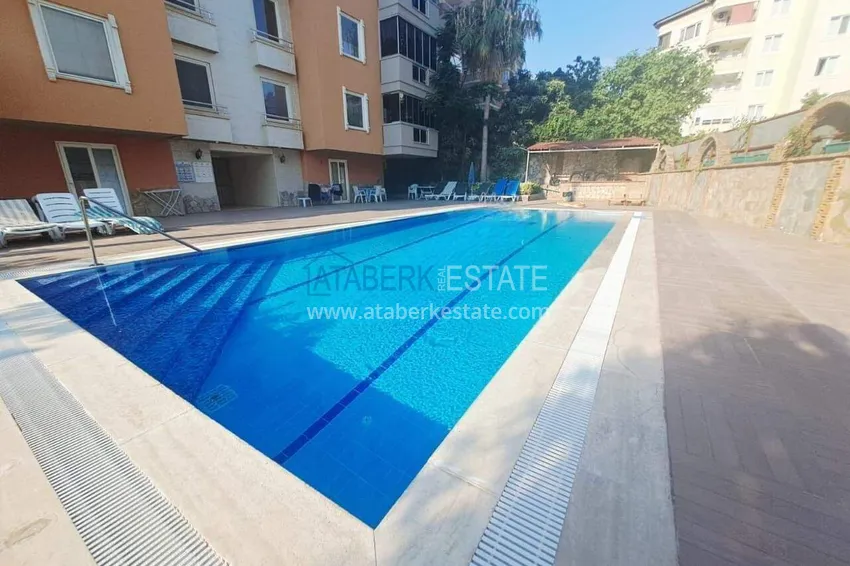 Apartament 2+1 w centrum Alanyi — meble, widok na góry, przeszklony balkon, plaża Kleopatra  5 