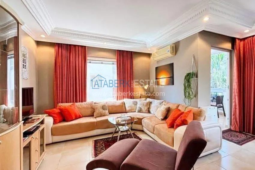 Kupuj  Apartament 2+1 w centrum Alanyi — meble, widok na góry, przeszklony balkon, plaża Kleopatra  5 